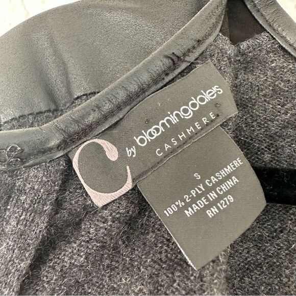 C BY BLOOMINGDALES Cashmere Dress Size Small Leather Sleeves - Picture 5 of 8